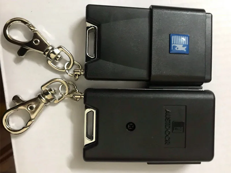 Remote cửa cuốn austdoor