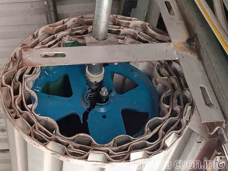 Sửa cửa cuốn tấm liền tại đường Giải Phóng