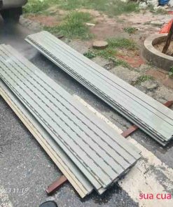 cua cuon cu austdoor